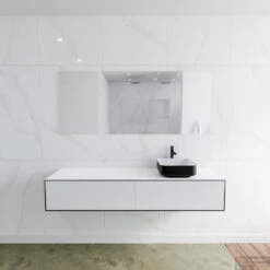 Badkamermeubelset Mondiaz LAGOM 170 Cm Topblad Met Rechtse Wastafel Solid Surface Opzetkom Binx Met 1 Kraangat Mat Zwart (2 Laden)