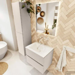 MONDIAZ VICA 60cm Badmeubel Onderkast Linen 2 Lades. Wastafel CLOUD Midden Zonder Kraangat, Kleur Talc. 11 MONDIAZ VICA 60cm Badmeubel Onderkast Linen 2 Lades. Wastafel CLOUD Midden Zonder Kraangat, Kleur Talc. -Geberiter Meubels Geschaft badkamermeubel vica linen cloud talc set2 0003