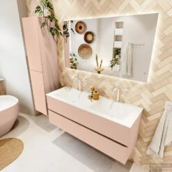 MONDIAZ VICA 130cm Badmeubel Onderkast Rosee 2 Lades. Wastafel CLOUD Dubbel 2 Kraangaten, Kleur Talc Met Spiegel LED. -Geberiter Meubels Geschaft badkamermeubel vica rosee cloud talc set2 0033