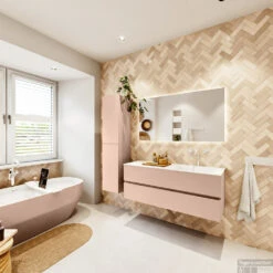 MONDIAZ VICA 130cm Badmeubel Onderkast Rosee 2 Lades. Wastafel CLOUD Rechts 1 Kraangat, Kleur Talc Met Spiegel LED. -Geberiter Meubels Geschaft badkamermeubel vica rosee cloud talc set4 0032