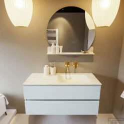 MONDIAZ VICA-DLUX 110cm Badmeubel Onderkast Clay 2 Lades. Inbouw Wastafel CLOUD Rechts Zonder Kraangat, Kleur Opalo, En Spiegel Model SPOT -Geberiter Meubels Geschaft vica dluxe inbouw cloud opalo clay front1 0016